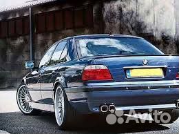 В полном разборе BMW 7 e38