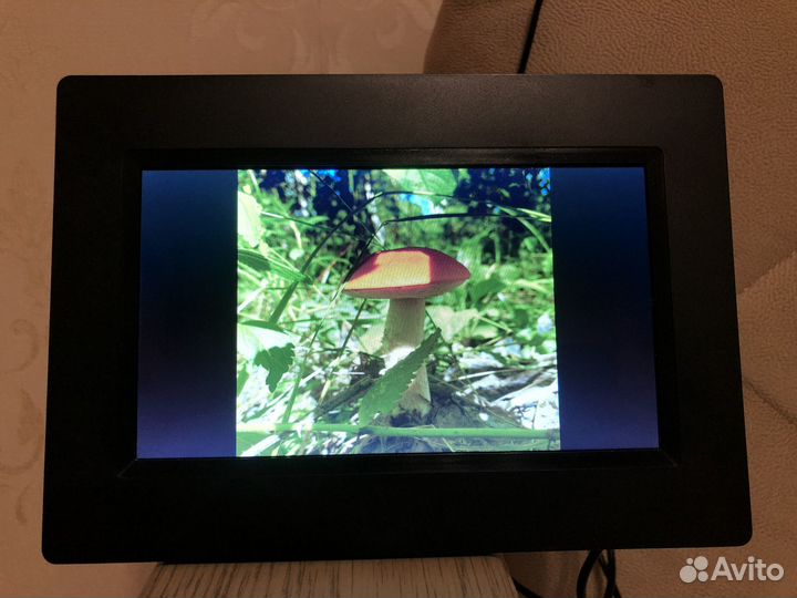 Цифровая фоторамка digma