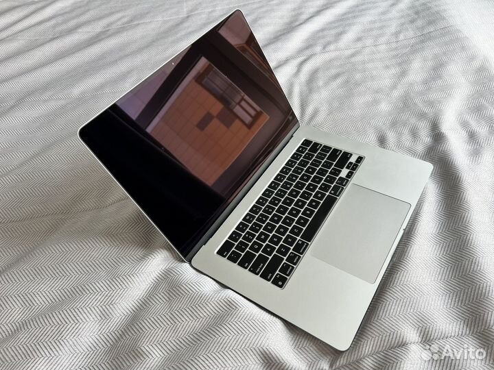 Macbook air 15 m2