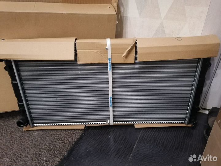 Радиатор охлаждения ваз 21213 Лада Тревел