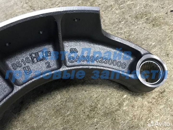 Тормозная колодка Ман Тга Ф2000 с роликом