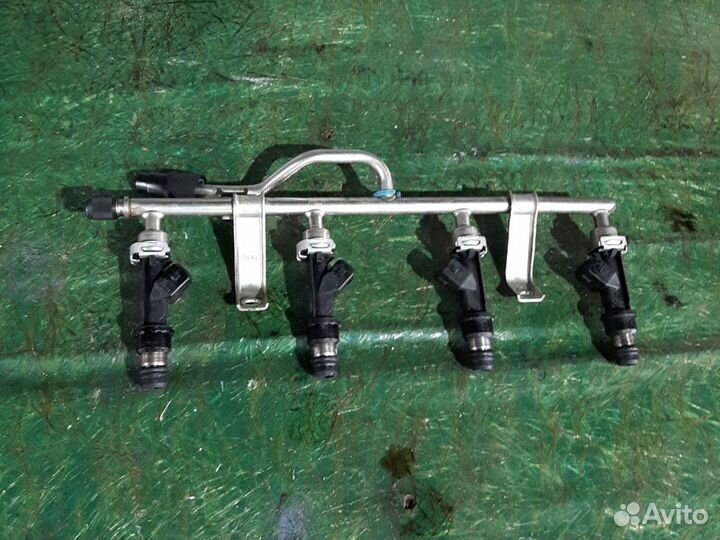 Форсунка топливная Opel Astra H 1.6i