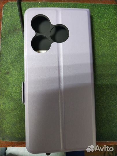 Чехол на телефон