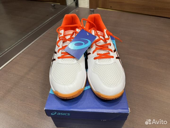 Кроссовки Asics Upcourt 3
