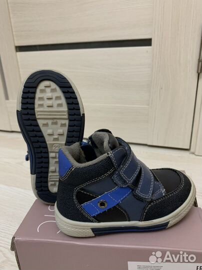 Ботинки демисезонные