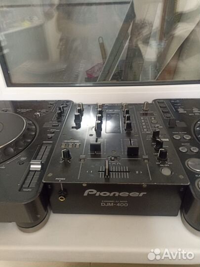 Pioneer cdj 1000 mk3 2 штуки. Pioneer DJM 400 1 шт