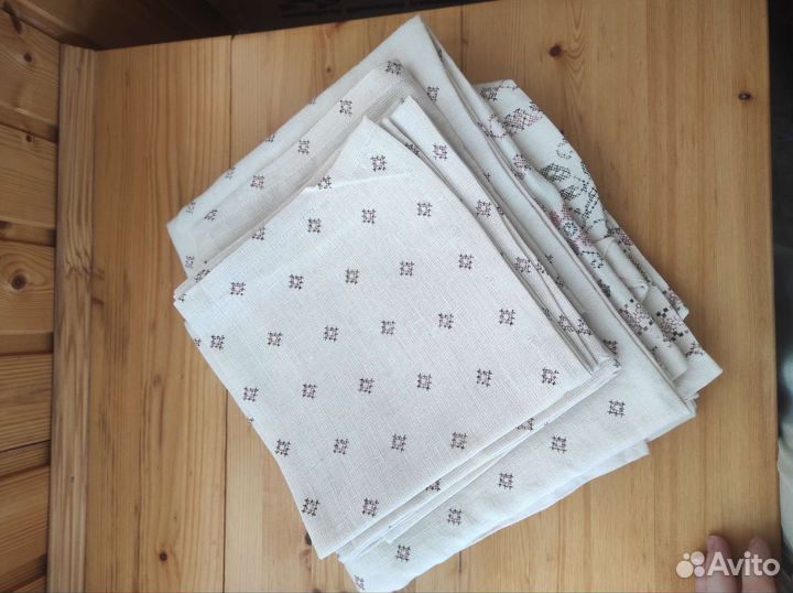 Льняная скатерть с салфетками