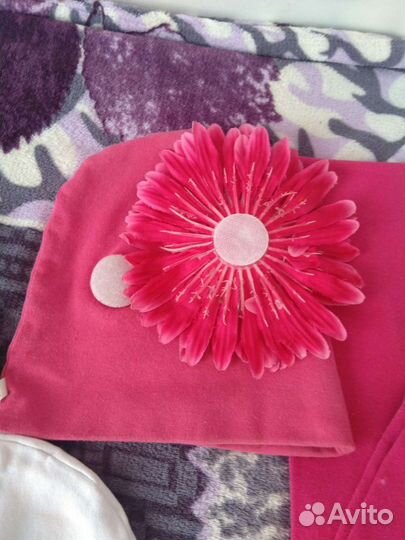 Комплект шапка со съёмным цветком, шарф