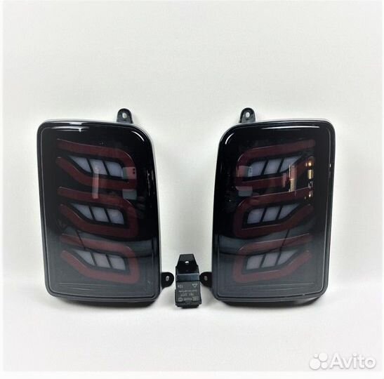 Фонарь 21213 диод мерседес Красный Новый