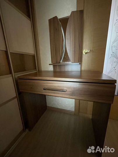 Зеркало трельяж