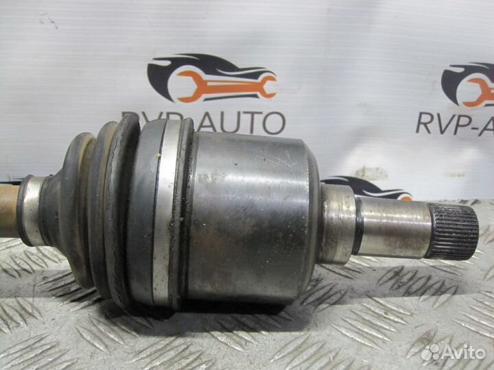 Полуось передняя левая Peugeot Boxer 230 2.5D