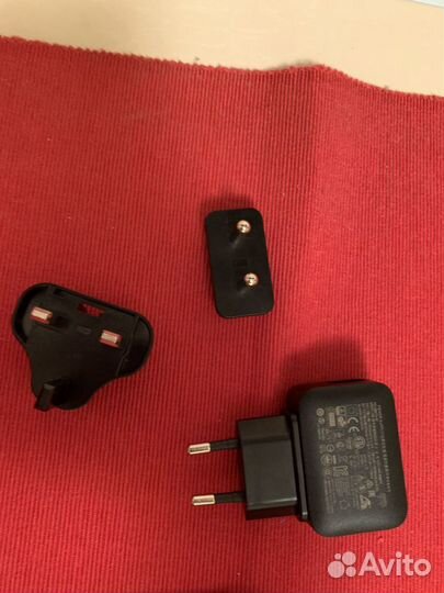 Bluetooth гарнитура plantronics новая