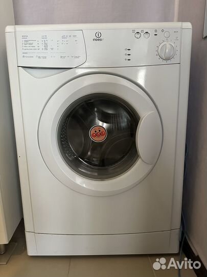 Стиральная машина Indesit WIU81