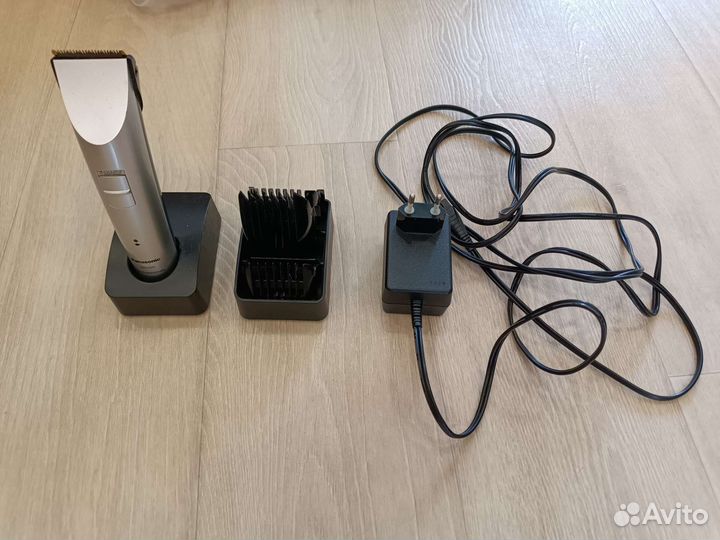 Машинка для стрижки волос philips