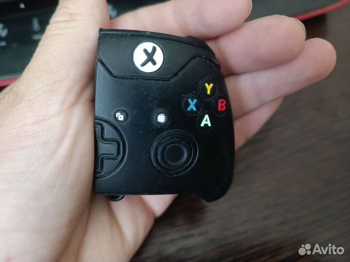 Брелок для airpods 1