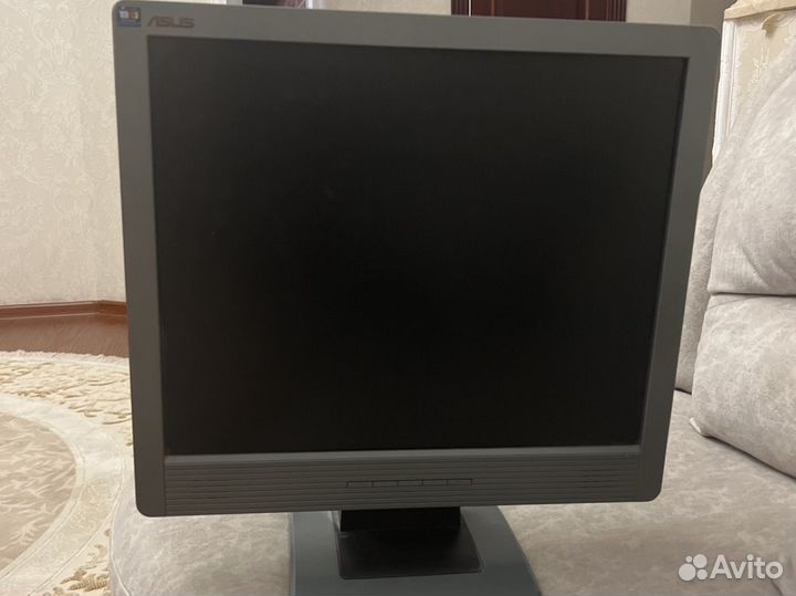 Монитор asus