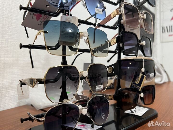 Солнцезащитные очки женские