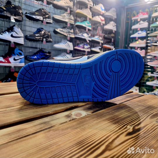 Кроссовки Air Jordan 1 Low x Travis Scott Fragment