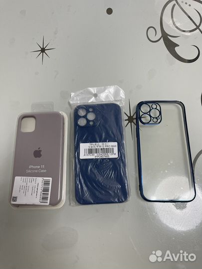 Чехол на iPhone 11