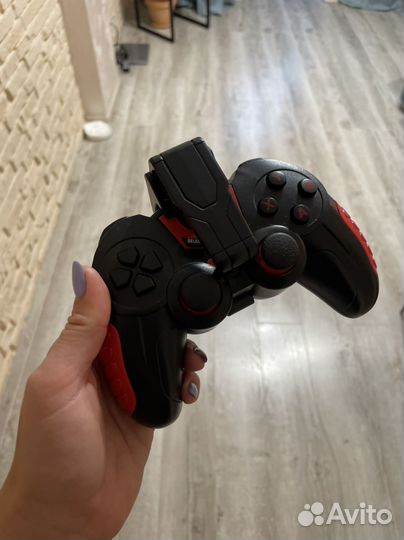Геймпад для телефона