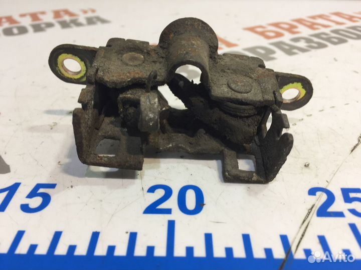 Мерседес Вито Замок капота