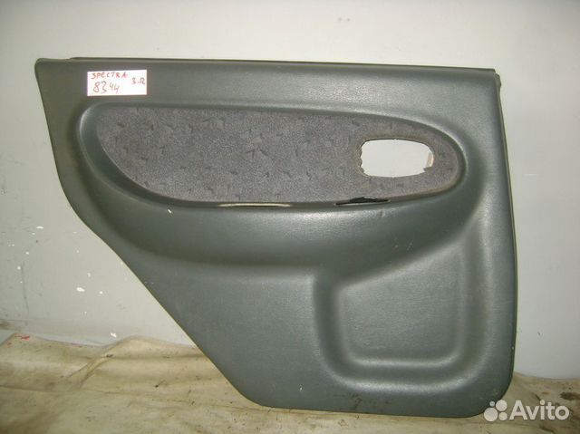 Обшивка двери задней правой Kia Spectra