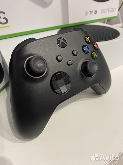 Xbox series s 2 геймпада