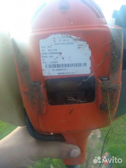 Бензотриммер Хосварна 128r