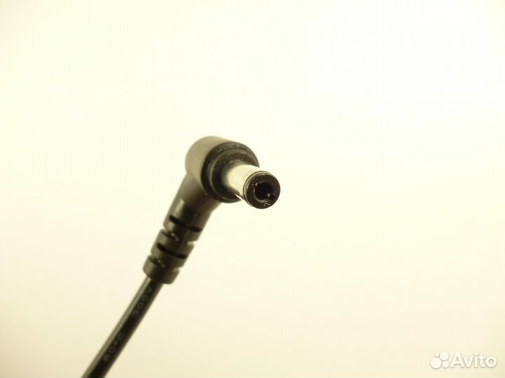 Новый блок питания Lenovo 40W 20V 2.0A (5.5x2.5)