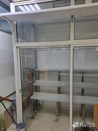 Холодильник для цветов