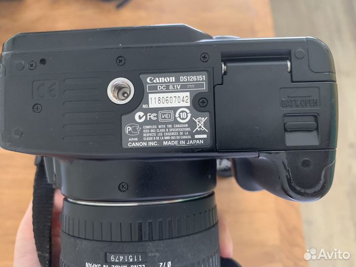 Зеркальный фотоаппарат Canon DS 126151