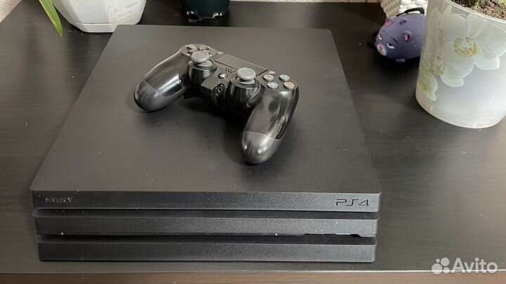 Sony PS4 pro 1tb