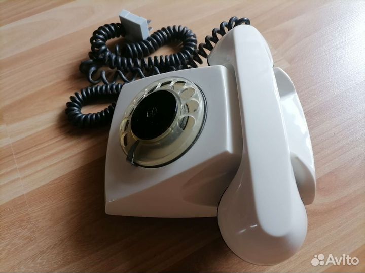 Телефон дисковый СССР