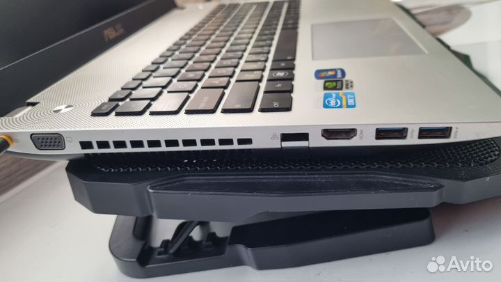 Ноутбук asus N56V