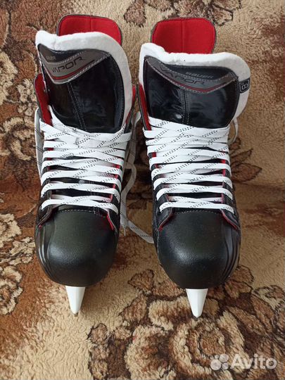 Хоккейные коньки bauer vapor X400
