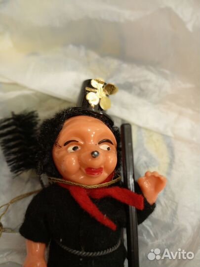 Винтажная кукла 