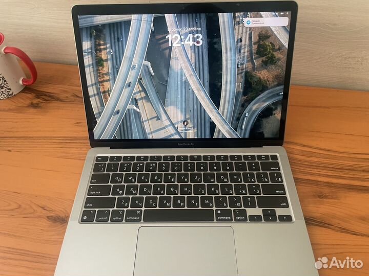 Apple MacBook air 13 2020 m1 8gb 256