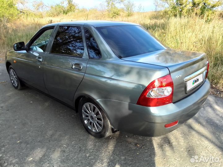 LADA Priora 1.6 МТ, 2011, 100 000 км
