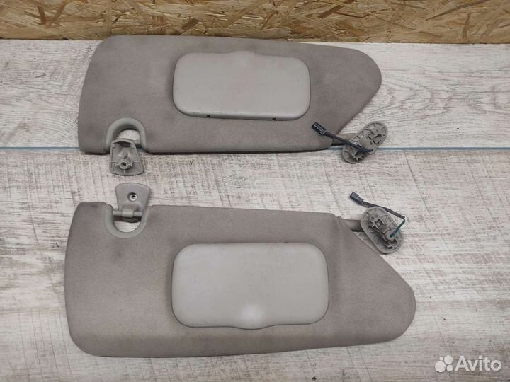 Солнцезащитный козырек Pacifica