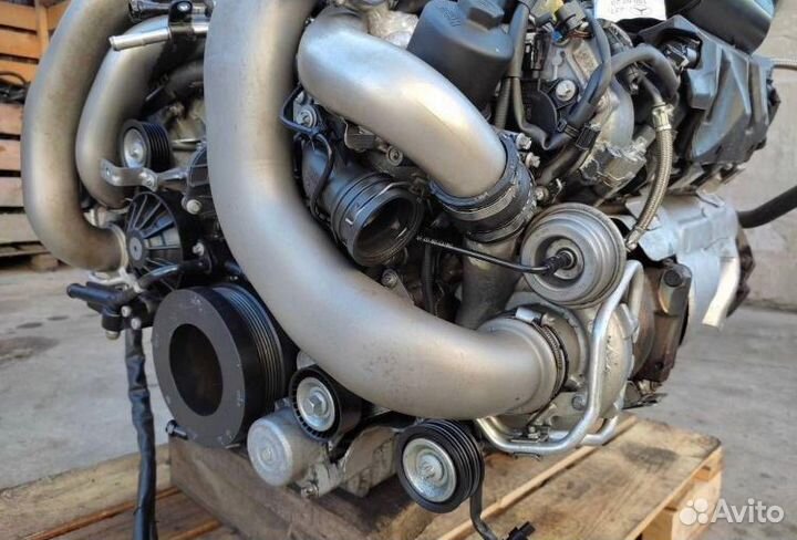 Двигатель 157 Mercedes 6.3 AMG biturbo установка