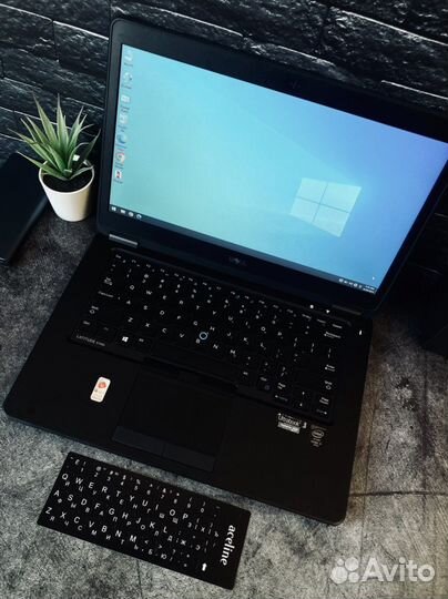 Ультрабук Dell на Intel Core i7