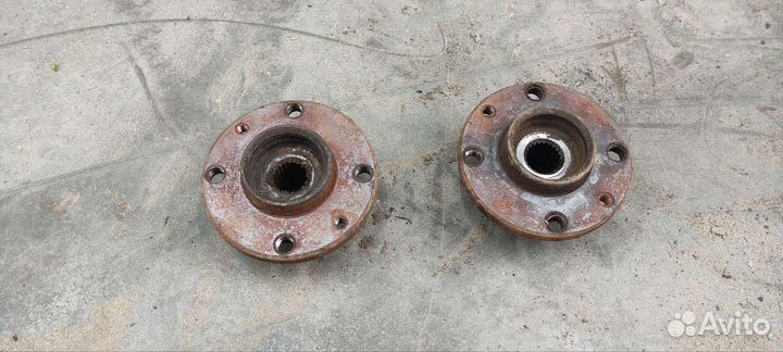 Кулак поворотный со ступицей на ваз 2108-2115