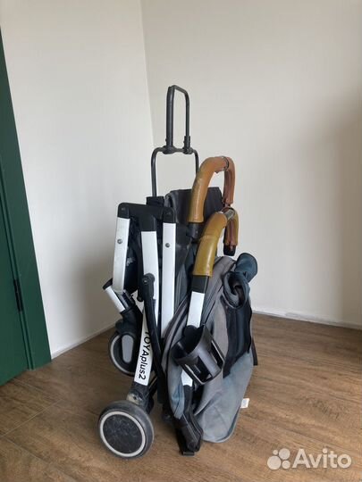 Прогулочная коляска yoya