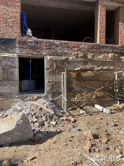 Демонтаж зданий и сооружений, снос зданий