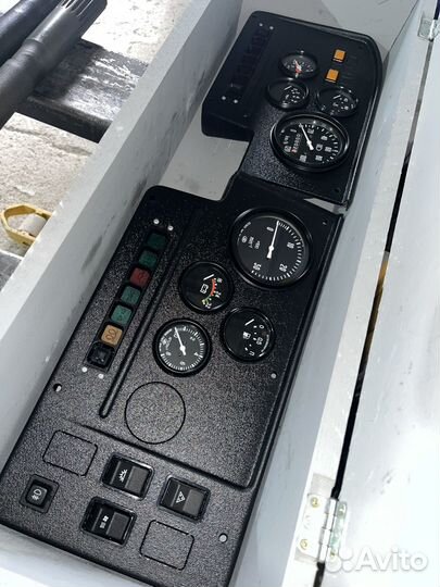 Панель приборов на Урал 4320 оригинал