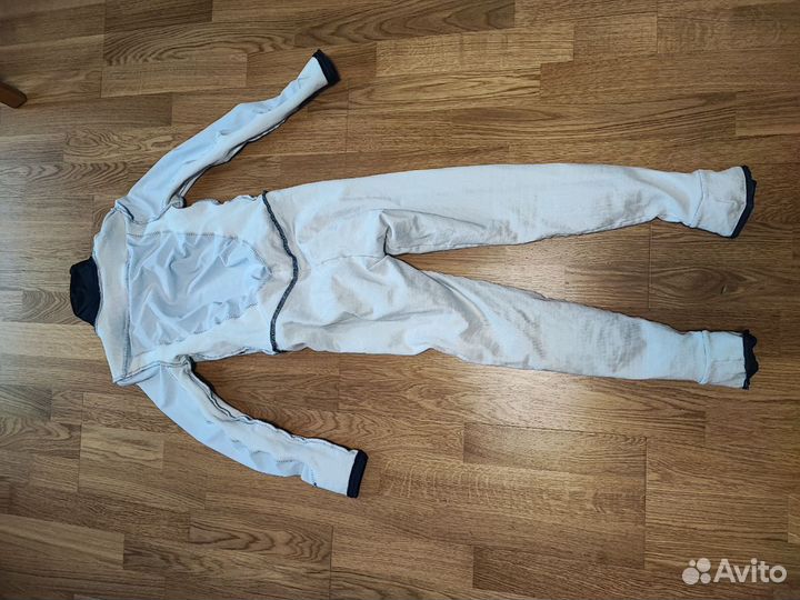 Комбинезон для шорт-трека (рост 160см)