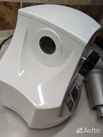 Мясорубка электрическая Kenwood MG 470