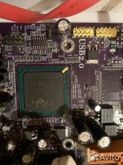 Материнская плата