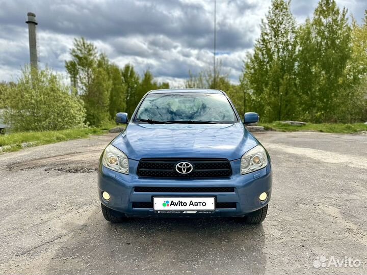 Toyota RAV4 2.0 AT, 2006, 197 000 км