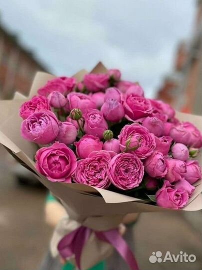 Пионовидная роза букет роз